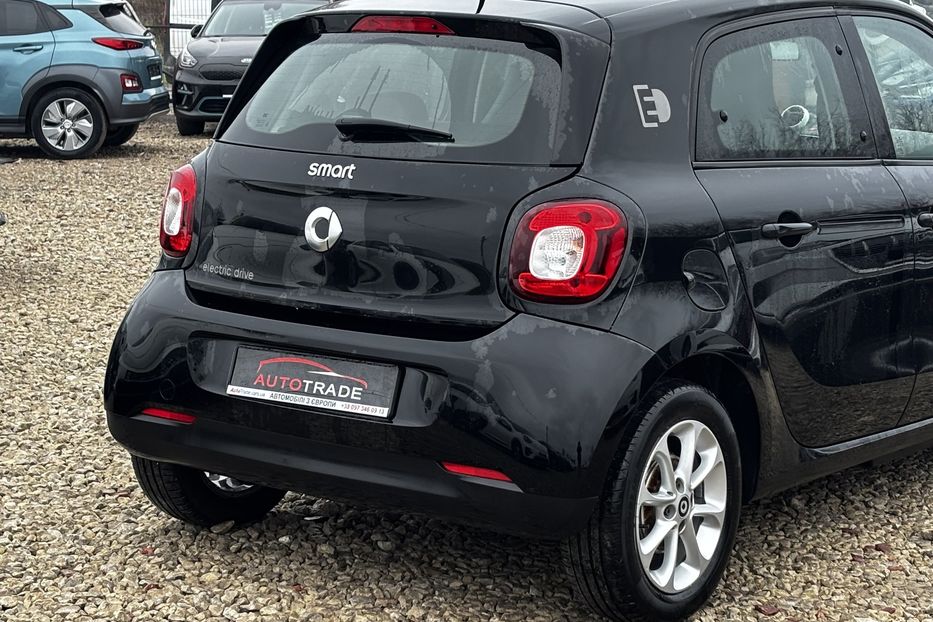 Продам Smart Forfour 22 квт авто у Львові 2018 года в Львове