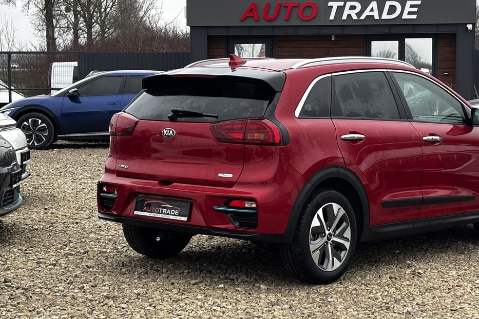 Продам Kia Niro 64 кВт  авто у Львові  2020 года в Львове