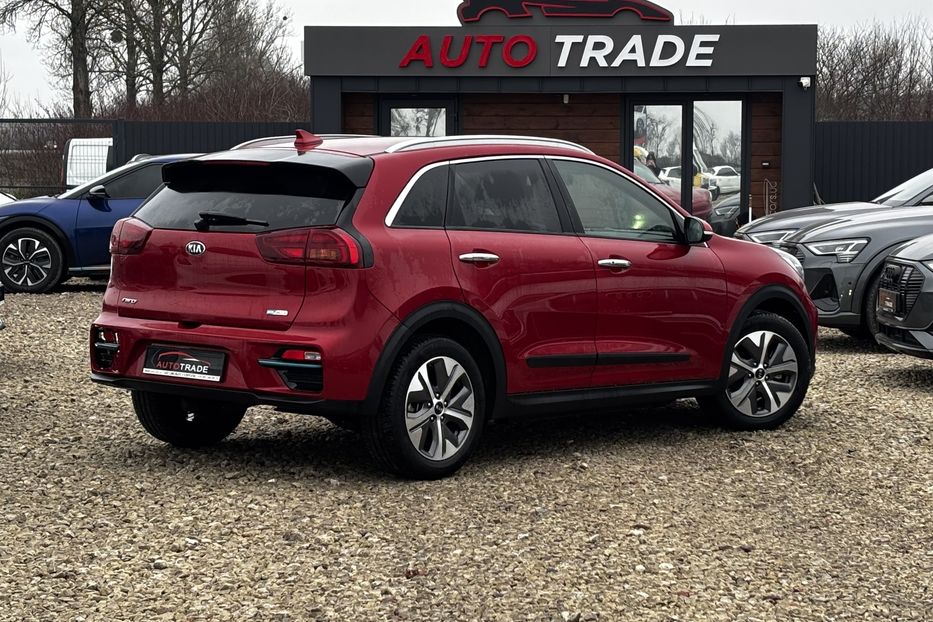 Продам Kia Niro 64 кВт  авто у Львові  2020 года в Львове
