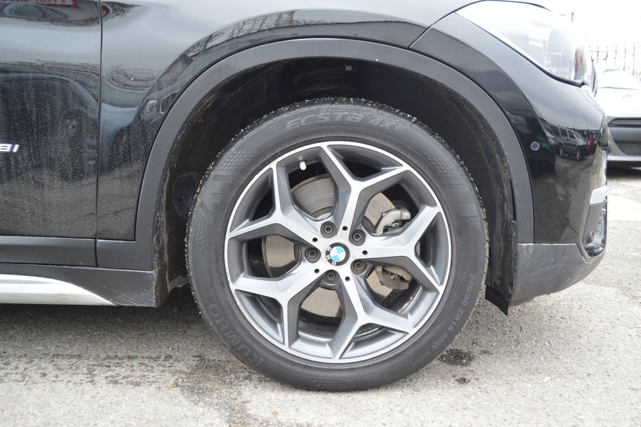 Продам BMW X1 2017 года в Одессе