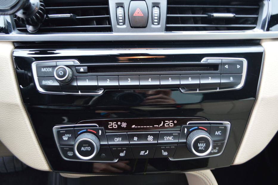 Продам BMW X1 2017 года в Одессе