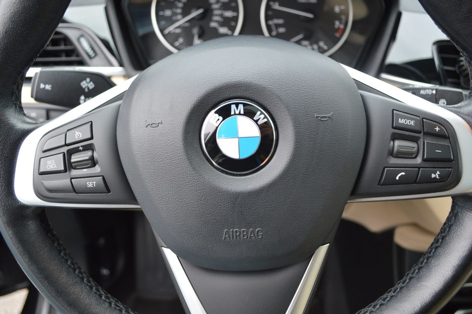 Продам BMW X1 2017 года в Одессе