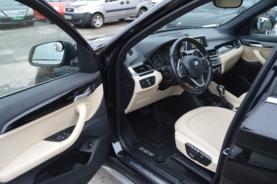 Продам BMW X1 2017 года в Одессе