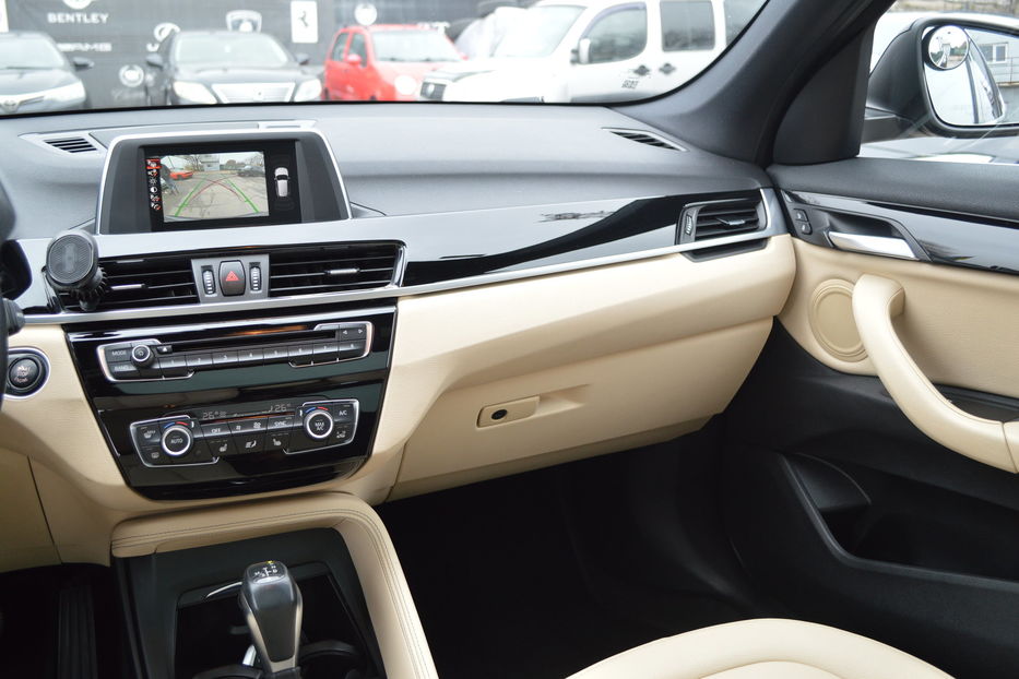 Продам BMW X1 2017 года в Одессе