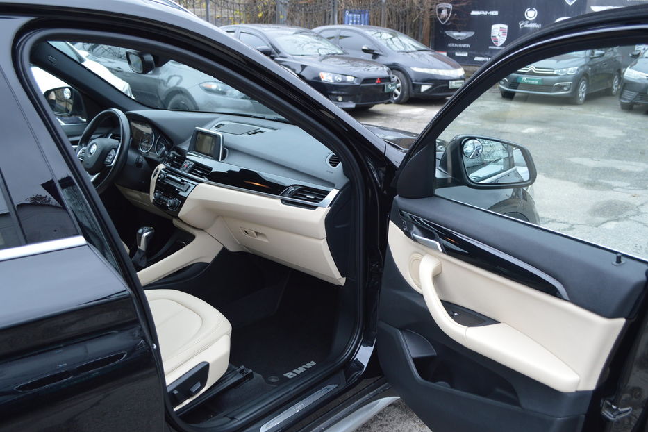 Продам BMW X1 2017 года в Одессе