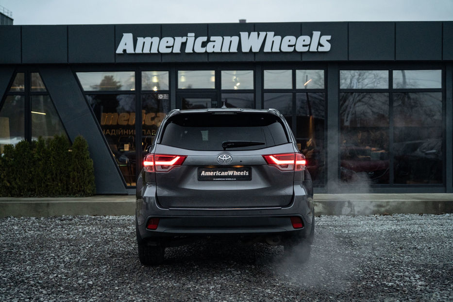 Продам Toyota Highlander Limited 2019 года в Черновцах
