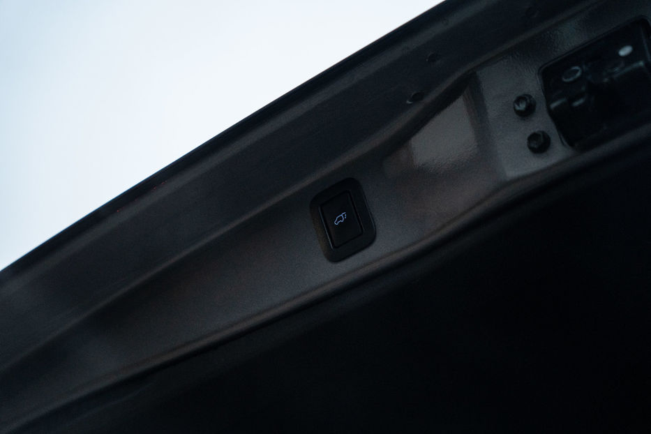 Продам Toyota Highlander Limited 2019 года в Черновцах