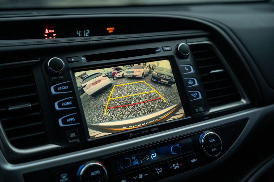 Продам Toyota Highlander Limited 2019 года в Черновцах