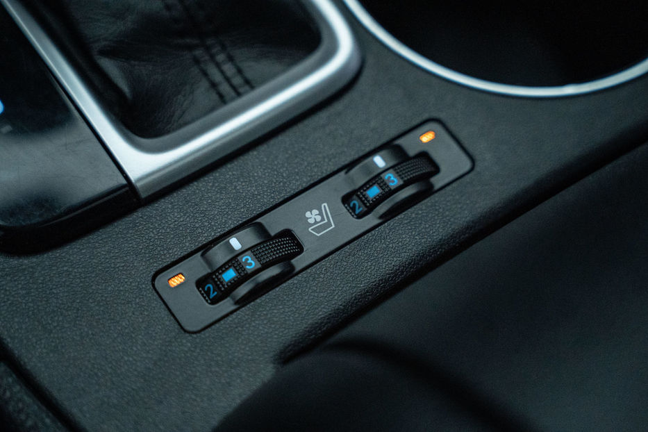 Продам Toyota Highlander Limited 2019 года в Черновцах