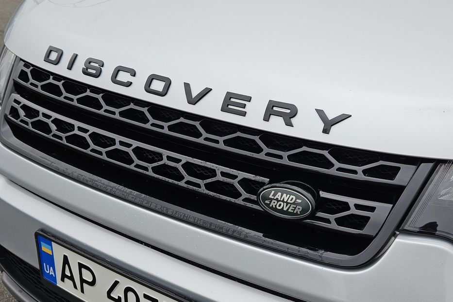 Продам Land Rover Discovery Sport 2016 года в Киеве