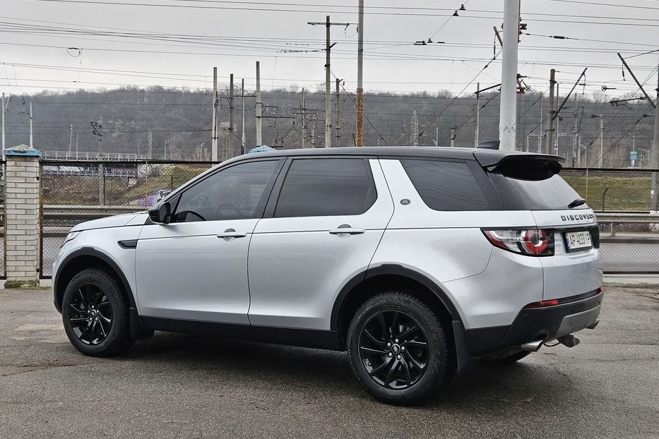 Продам Land Rover Discovery Sport 2016 года в Киеве
