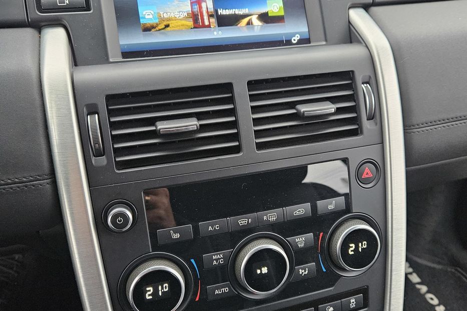 Продам Land Rover Discovery Sport 2016 года в Киеве