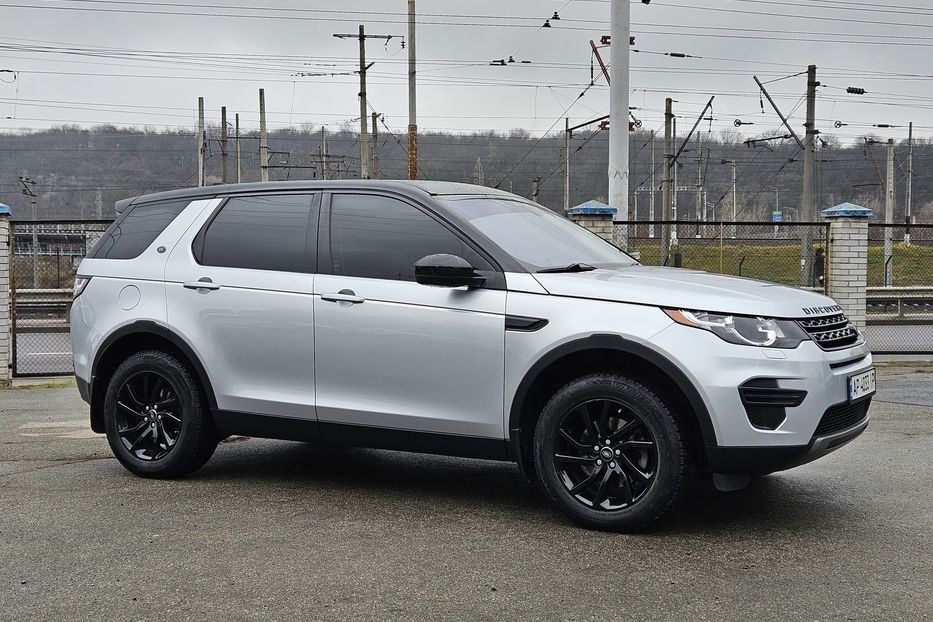 Продам Land Rover Discovery Sport 2016 года в Киеве