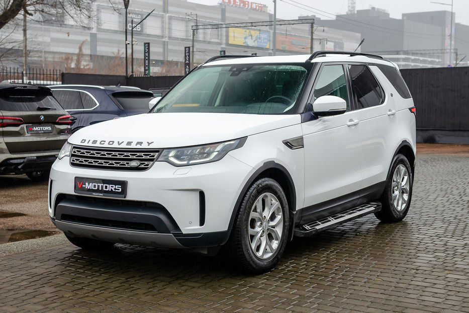 Продам Land Rover Discovery 2.0TDI SE 2018 года в Киеве
