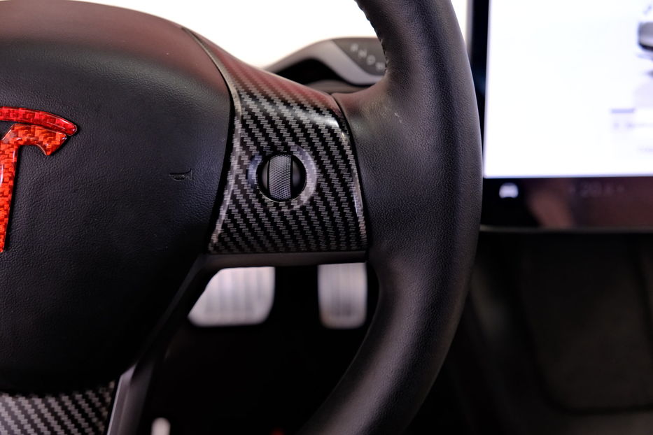 Продам Tesla Model 3 Dual Motor 2022 года в Одессе