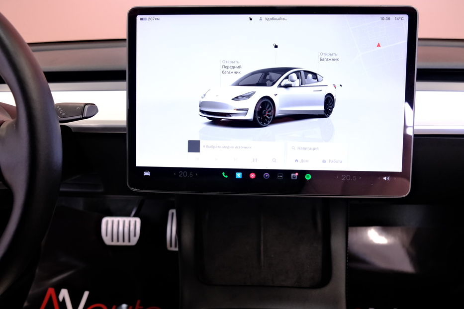 Продам Tesla Model 3 Dual Motor 2022 года в Одессе