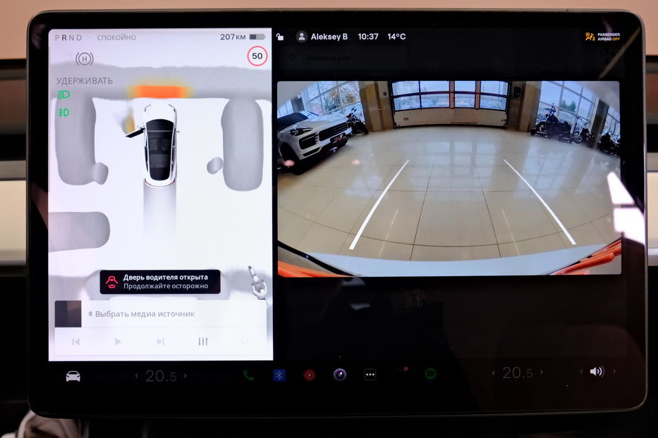 Продам Tesla Model 3 Dual Motor 2022 года в Одессе