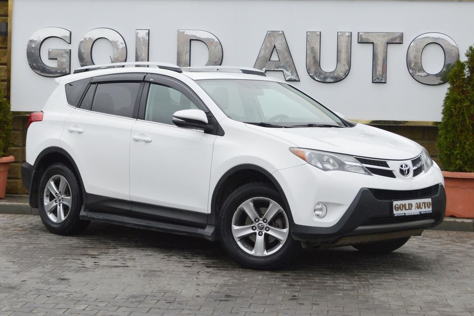 Продам Toyota Rav 4 XLE 2015 года в Одессе