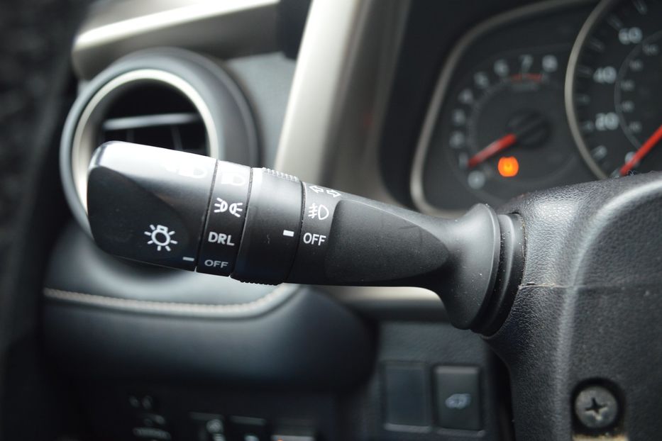 Продам Toyota Rav 4 XLE 2015 года в Одессе