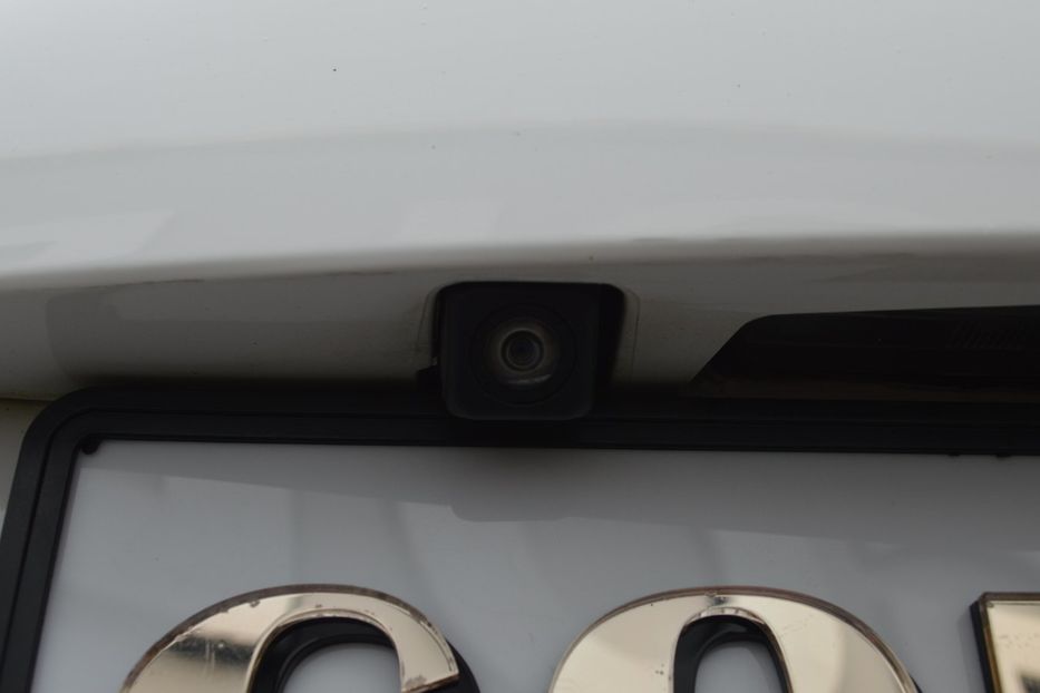 Продам Toyota Rav 4 XLE 2015 года в Одессе