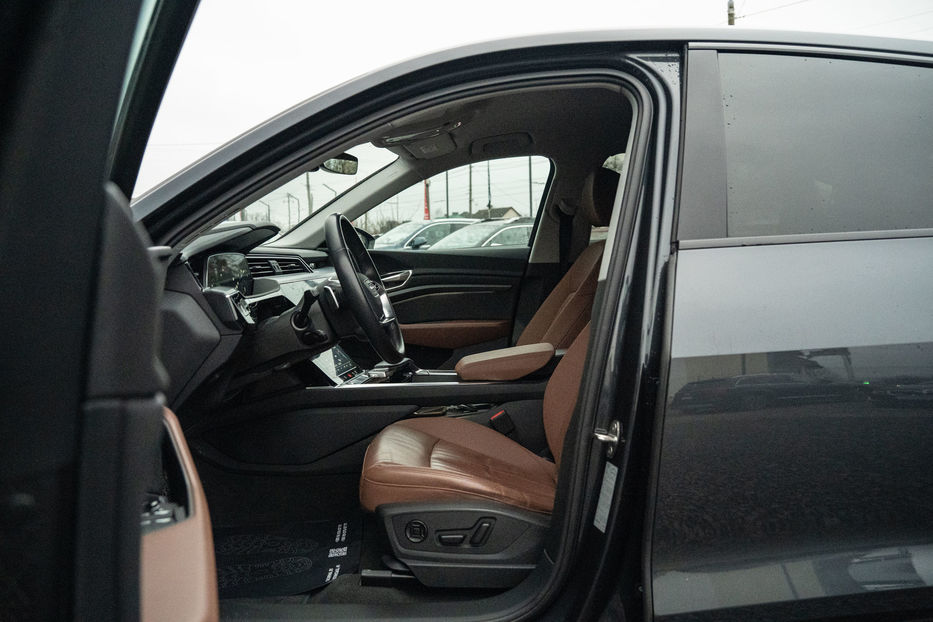 Продам Audi E-Tron Sportback 2022 года в Черновцах