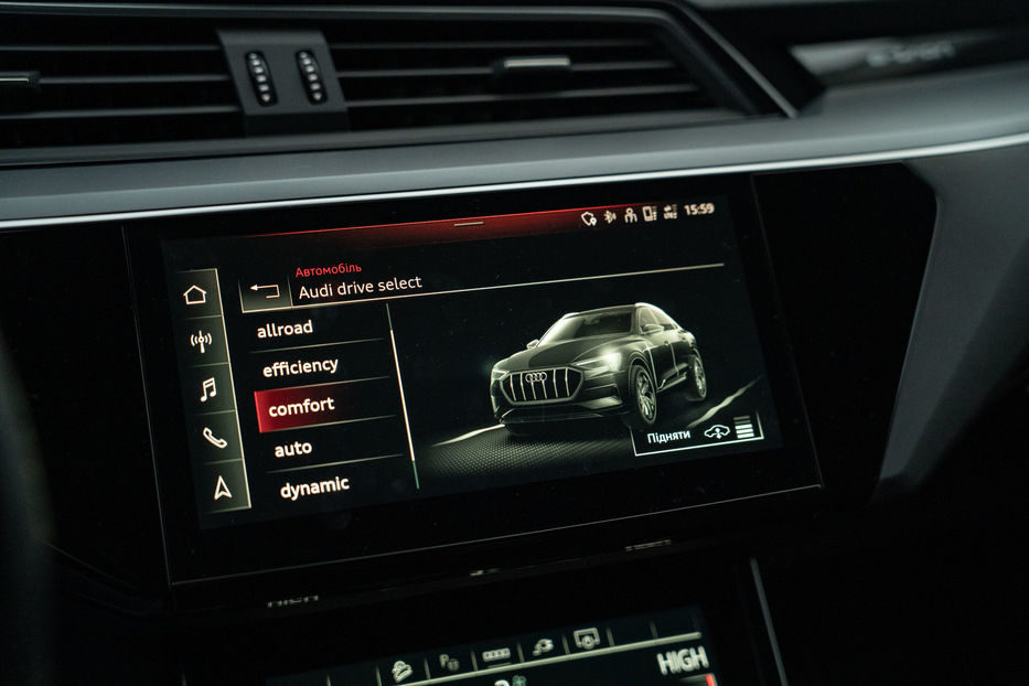 Продам Audi E-Tron Sportback 2022 года в Черновцах