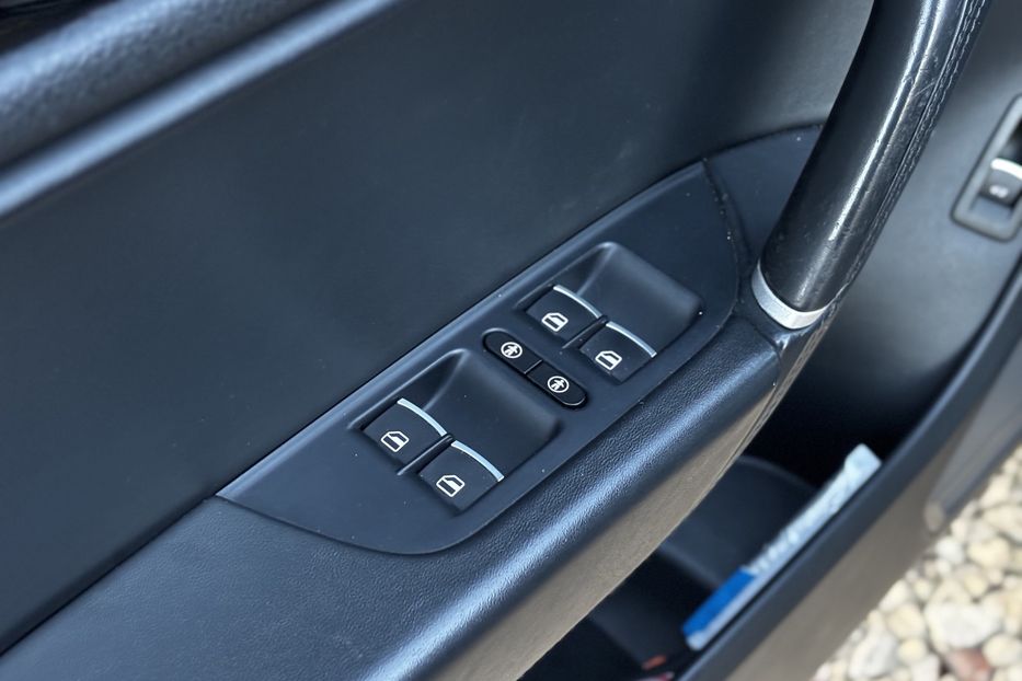 Продам Volkswagen Touareg R-line 2015 года в Львове