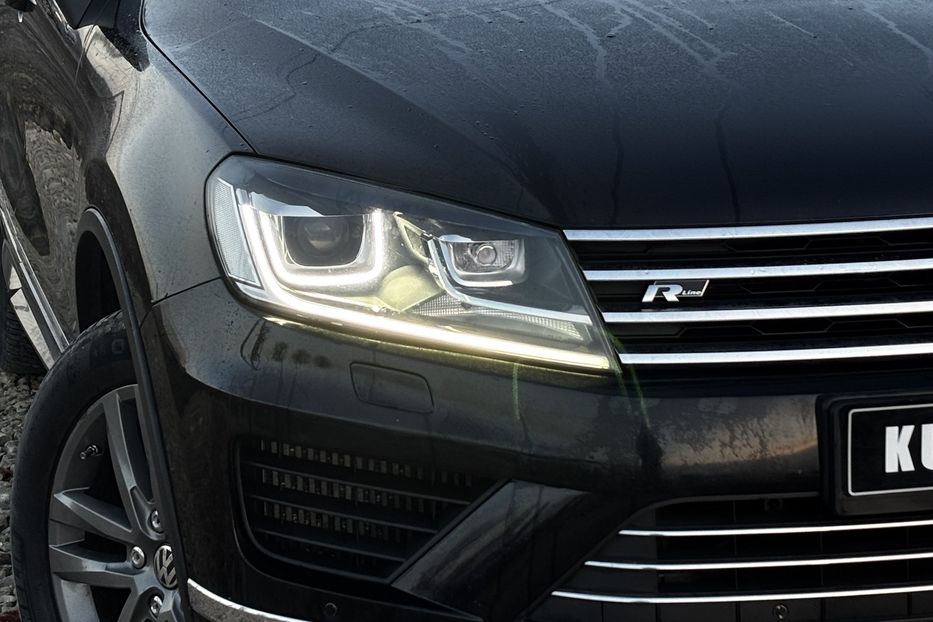 Продам Volkswagen Touareg R-line 2015 года в Львове