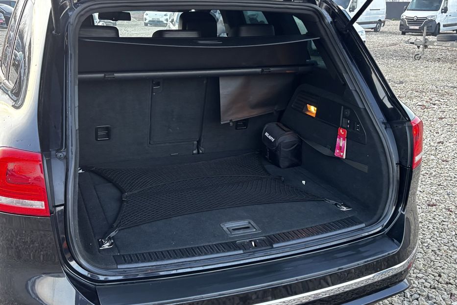 Продам Volkswagen Touareg R-line 2015 года в Львове