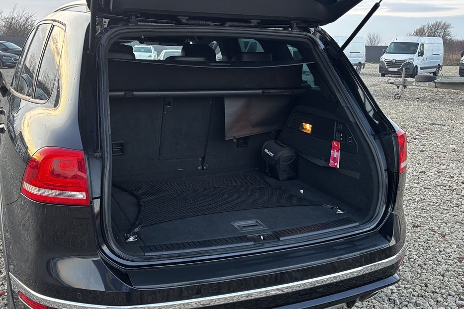 Продам Volkswagen Touareg R-line 2015 года в Львове