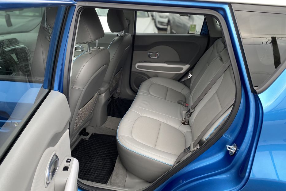 Продам Kia Soul 2018 года в Луцке