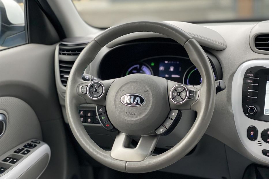 Продам Kia Soul 2018 года в Луцке