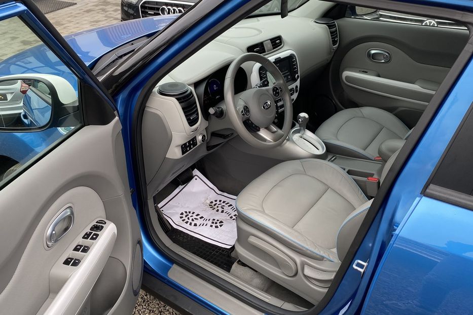 Продам Kia Soul 2018 года в Луцке