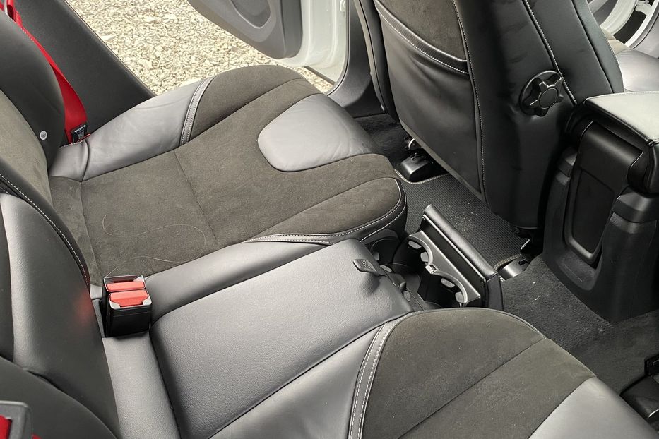 Продам Volvo V40 RDesign Carbon Edition 2015 года в Луцке