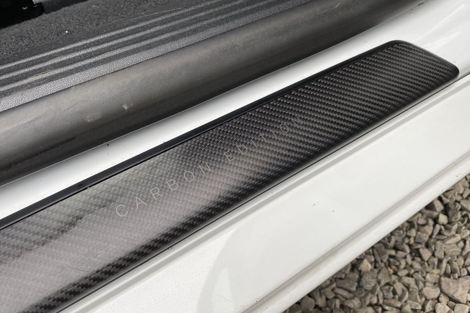 Продам Volvo V40 RDesign Carbon Edition 2015 года в Луцке