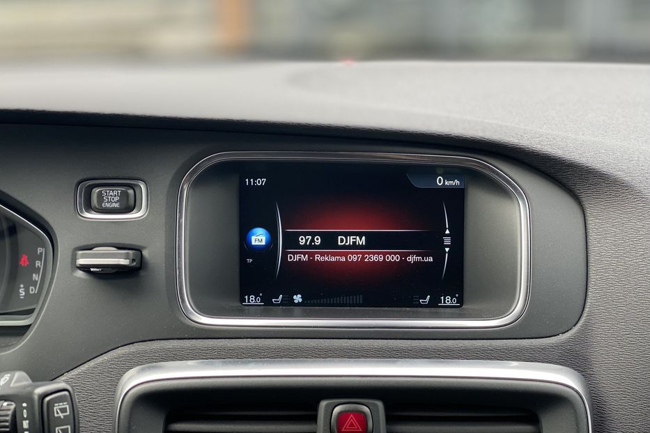 Продам Volvo V40 RDesign Carbon Edition 2015 года в Луцке