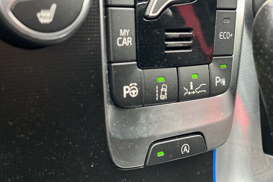 Продам Volvo V40 RDesign Carbon Edition 2015 года в Луцке