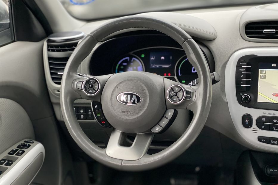 Продам Kia Soul 2015 года в Луцке