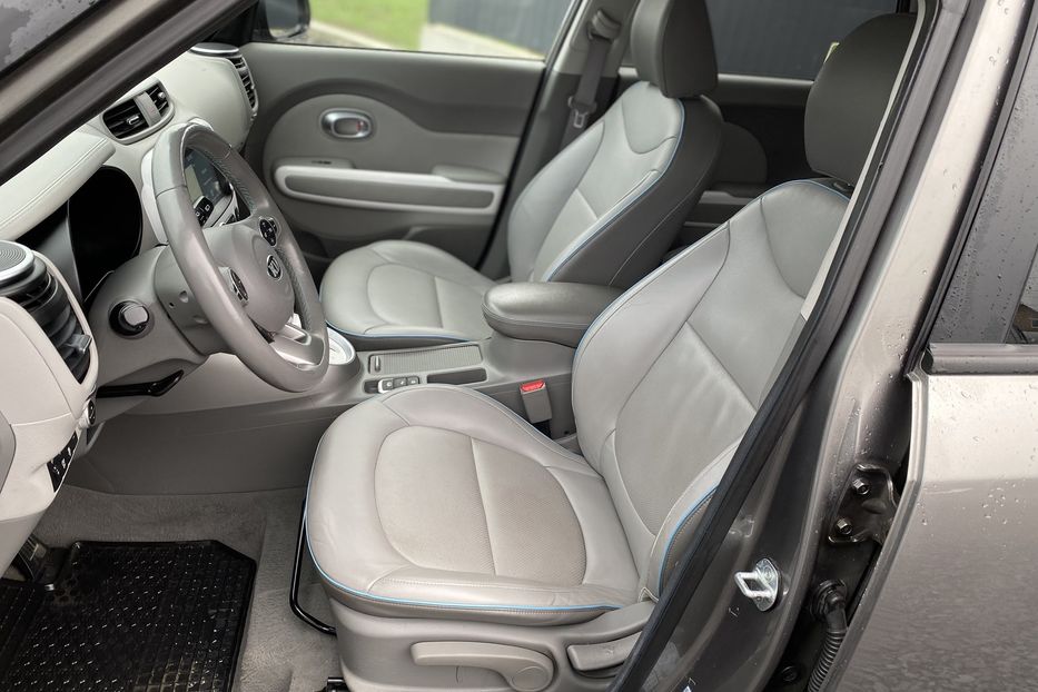 Продам Kia Soul 2015 года в Луцке