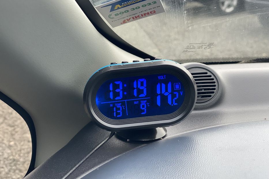 Продам Peugeot iOn 2015 года в Луцке