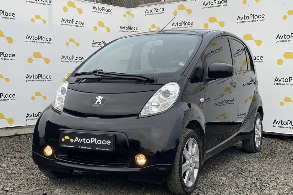 Продам Peugeot iOn 2015 года в Луцке