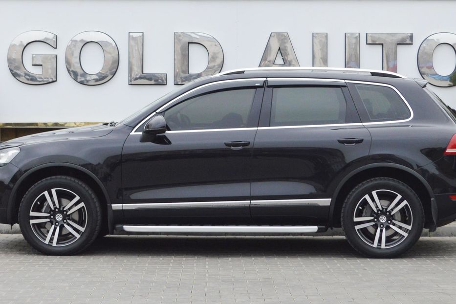 Продам Volkswagen Touareg 2013 года в Одессе