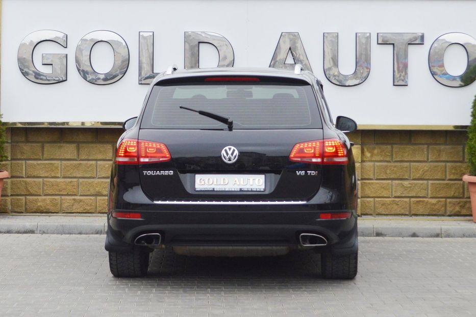Продам Volkswagen Touareg 2013 года в Одессе