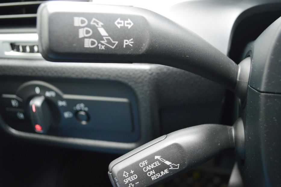 Продам Volkswagen Touareg 2013 года в Одессе