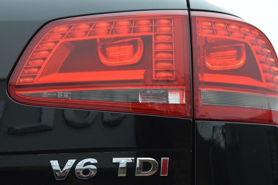 Продам Volkswagen Touareg 2013 года в Одессе