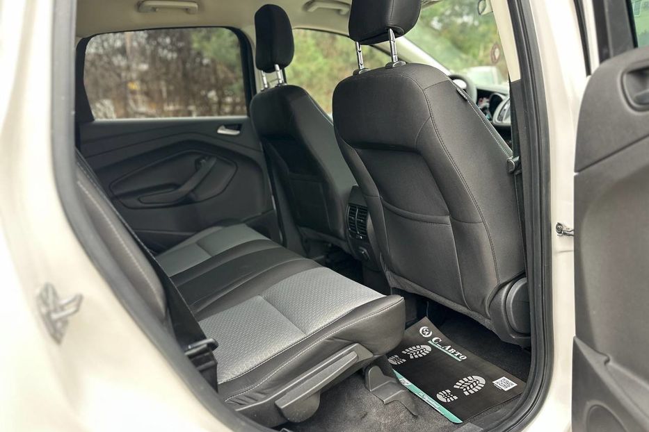 Продам Ford Escape 2019 года в Черновцах