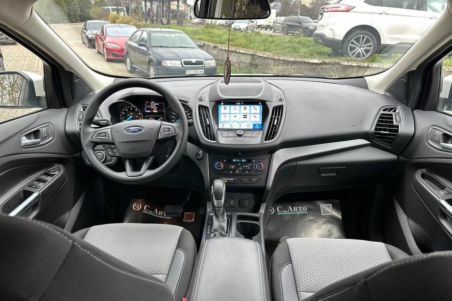 Продам Ford Escape 2019 года в Черновцах