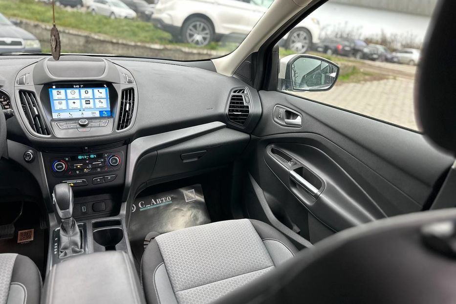 Продам Ford Escape 2019 года в Черновцах