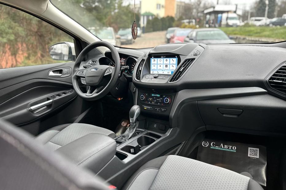 Продам Ford Escape 2019 года в Черновцах