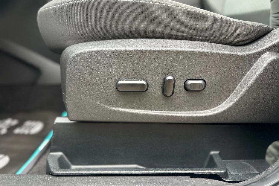 Продам Ford Escape 2019 года в Черновцах